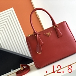 スーパーコピーブラダバッグ